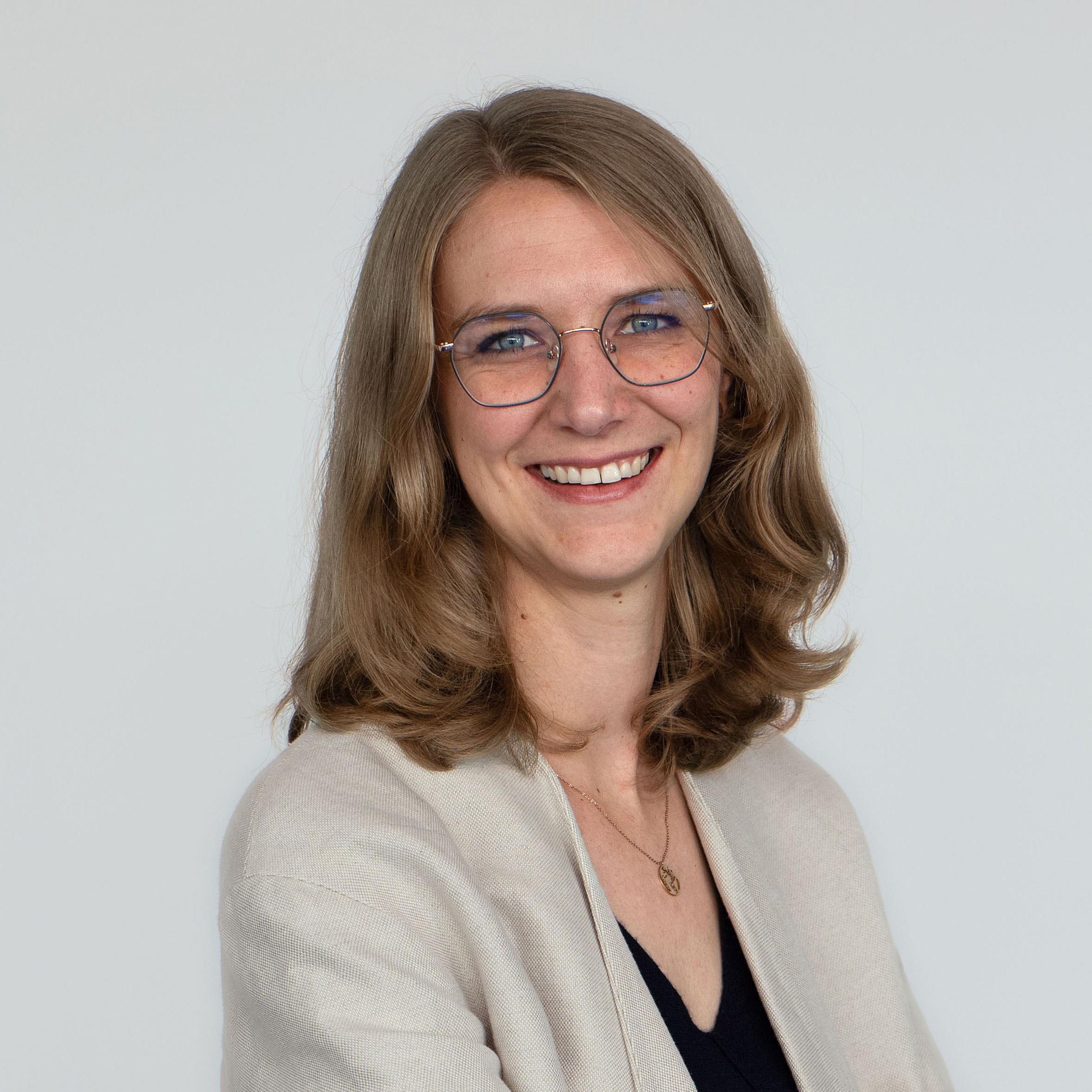 Friederike_Grupp_Img1662_LinkedIn2