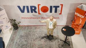 VIR OIT Bühne