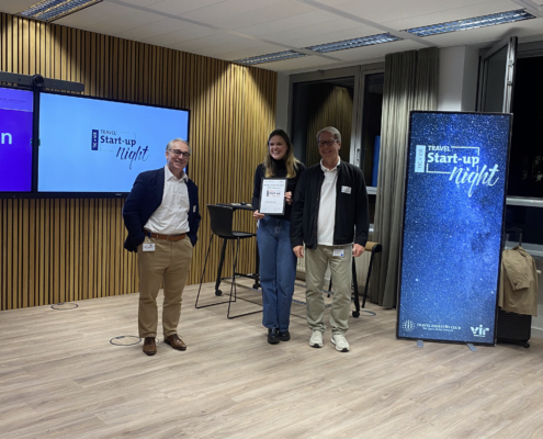 Gewinner Alessa Schuhmacher (Saisonist) mit VIR Vorstand Michael Buller und TIC Vizepräsident Armin Brysch